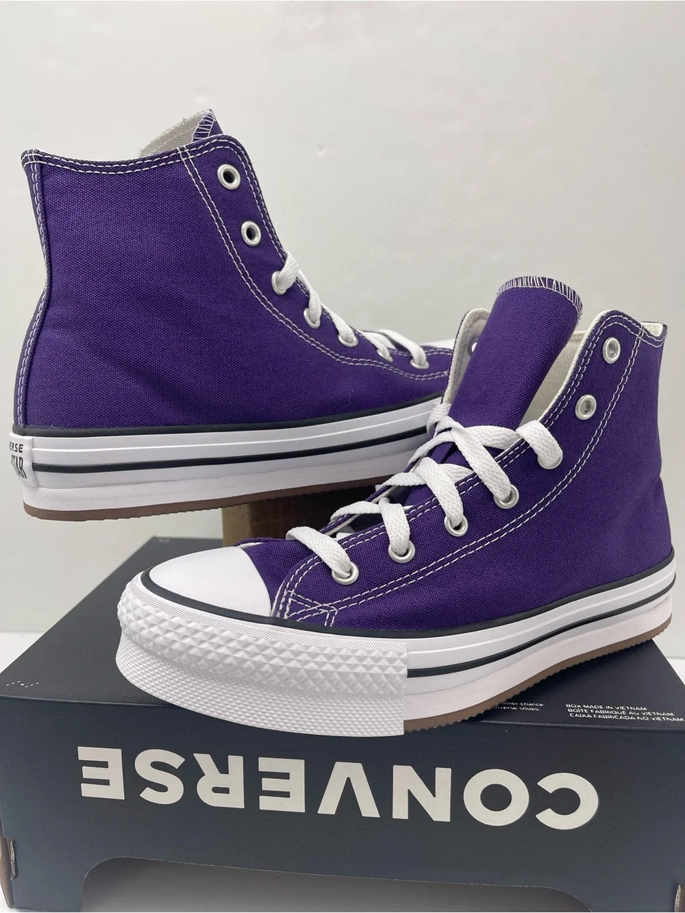 Converse WMNS CTAS EVA LIFT HI BLACKBERRY JAM/WHITE/EGRET Platform Sneakers